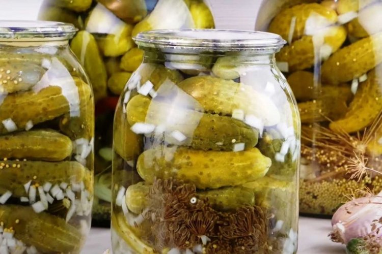 French-Style Gherkins for Winter