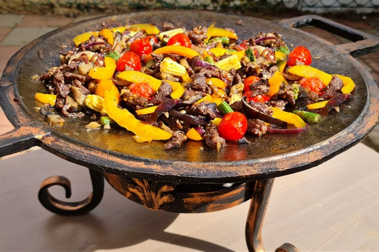 Beef with Vegetables on Saj