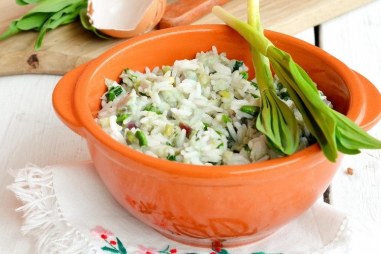 Rice with Wild Garlic and Soy Sauce