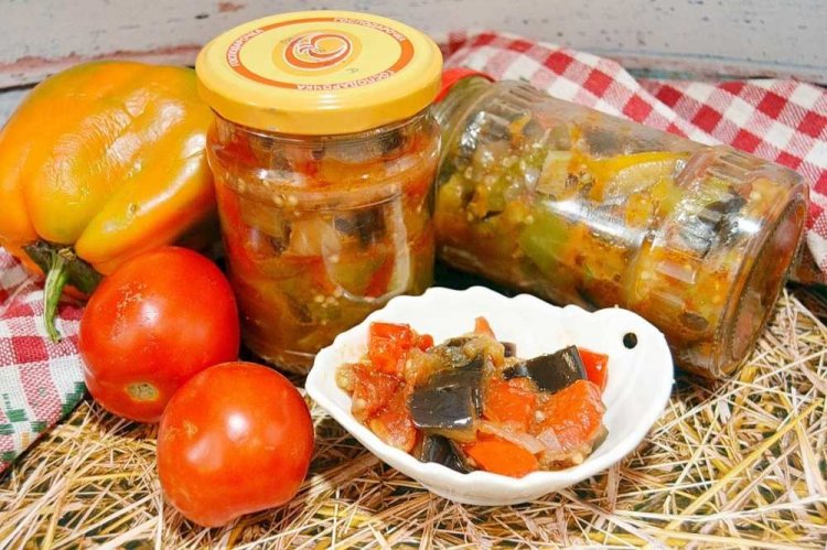 Ten-Ingredient Salad without Vinegar for Winter