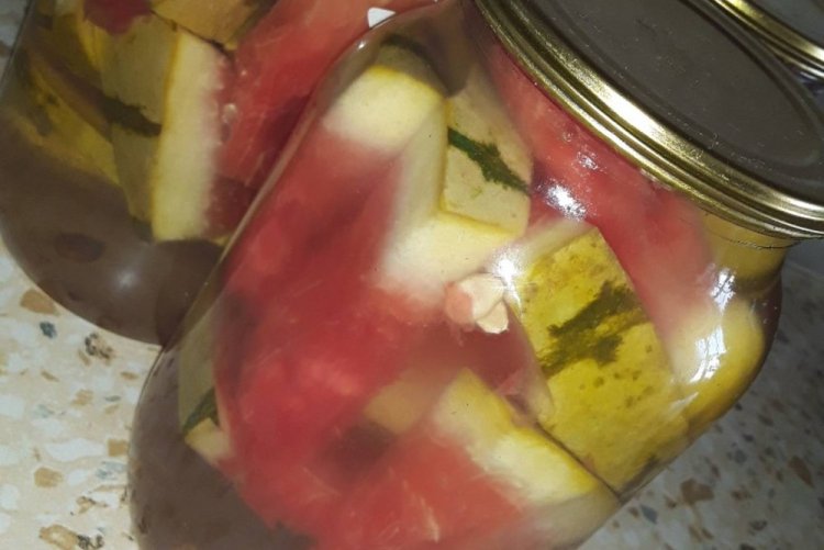 Canned Watermelon with Mustard for Winter