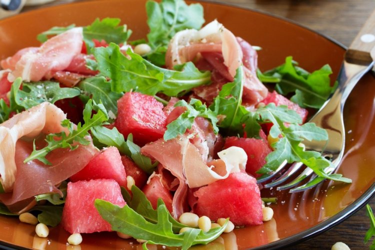 Ensalada de sandía y prosciutto