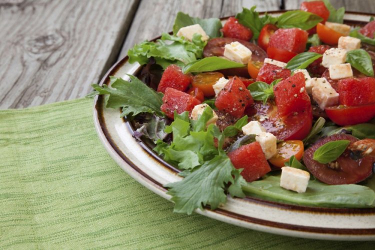 Ensalada de tomate y sandía