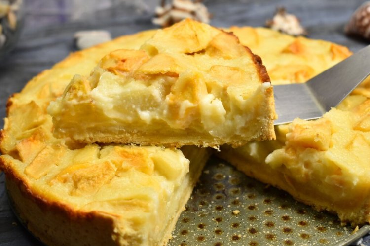 Tsvetaevsky Pear Pie