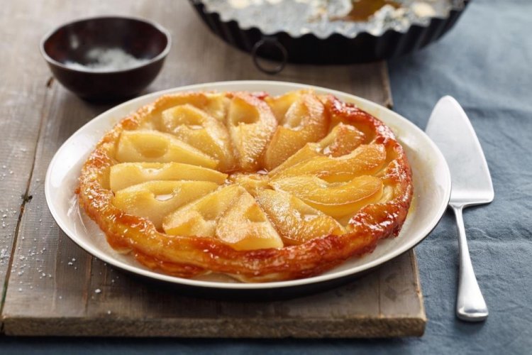Puff Pastry Pear Pie