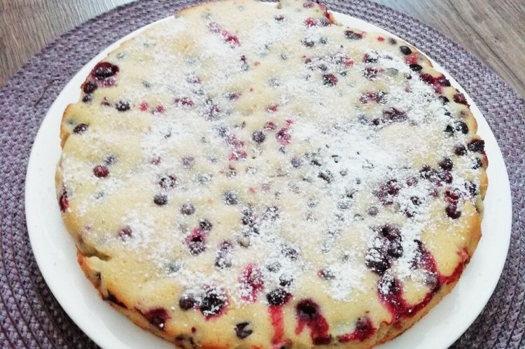 Semolina Cranberry Cake (Mannik)