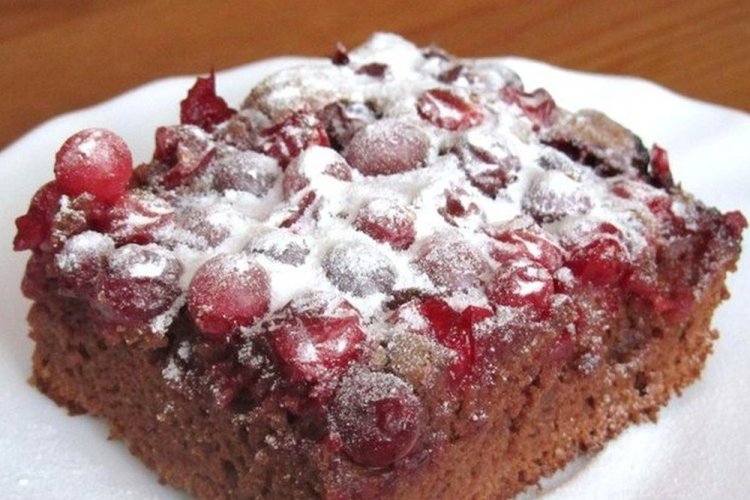 Cranberry and Chocolate Pie