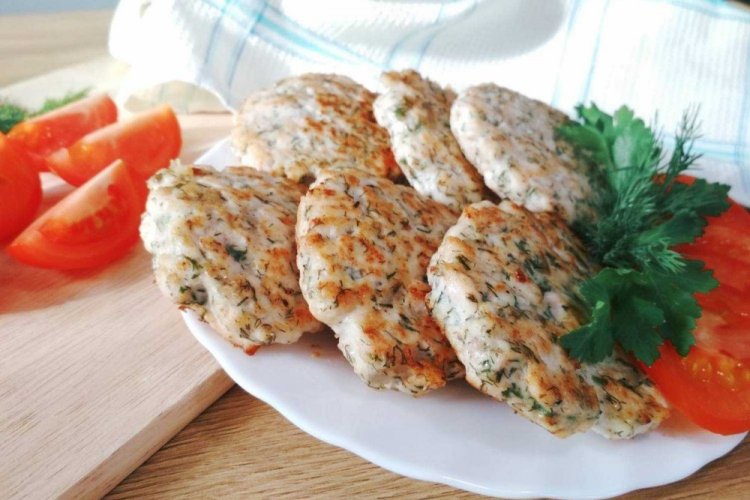 Albóndigas de pollo picadas saludables