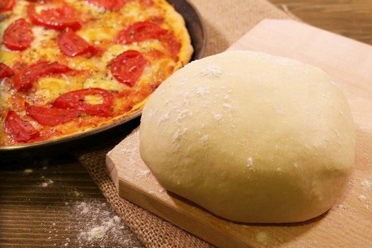 Thin Pizza Dough with Milk