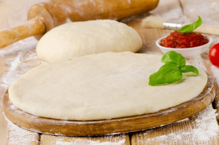 Thin Pizza Dough with Butter
