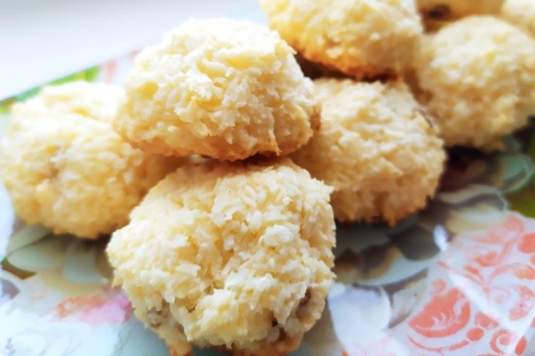 No-Bake Coconut Cookies