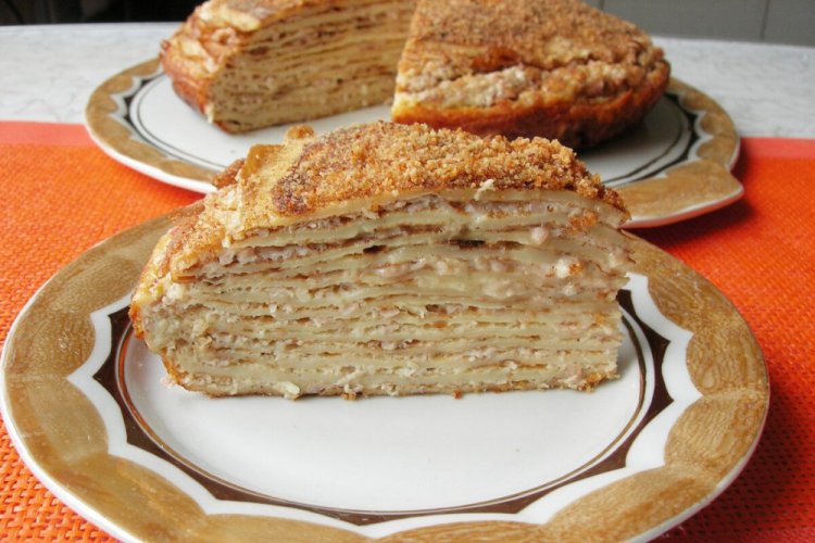 Hungarian Pancake Cake