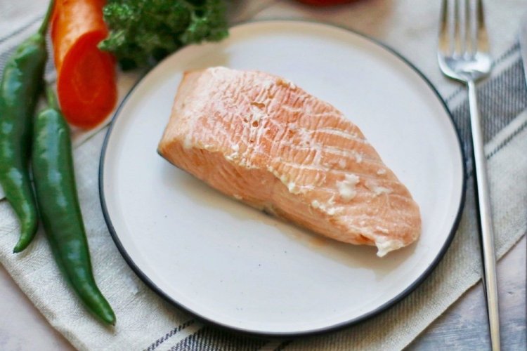 Steamed Salmon