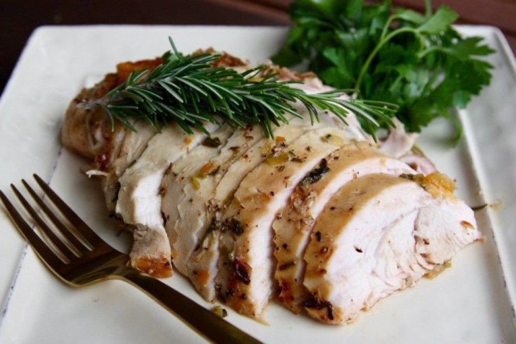 Steamed Turkey in Soy Sauce