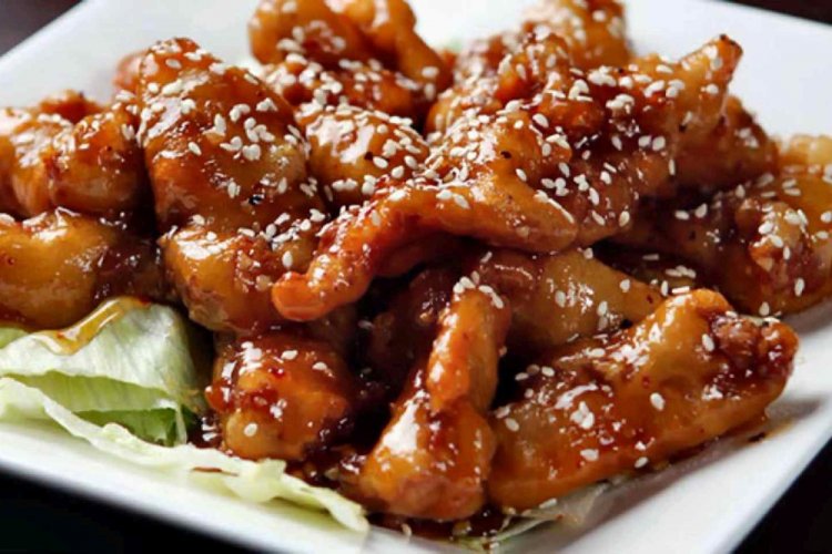 Pollo con miel al estilo coreano