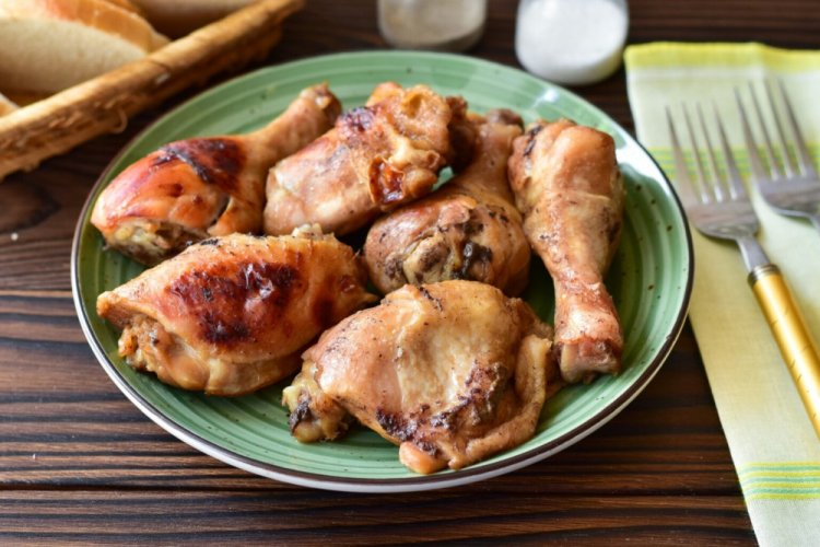 Pollo en salsa de miel y soja en bolsa de asar
