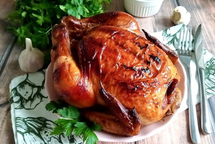 Pollo entero en salsa de miel y soja