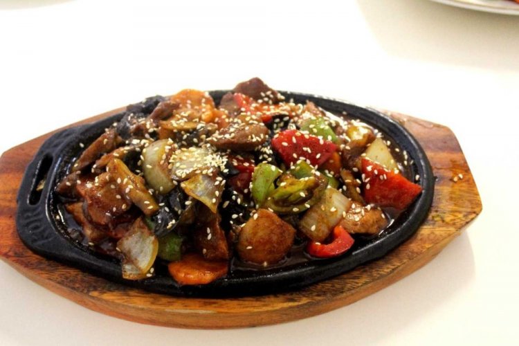Cerdo con berenjenas en salsa teriyaki