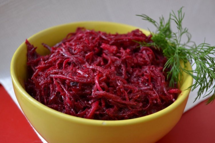 Korean-Style Beets with Wine Vinegar