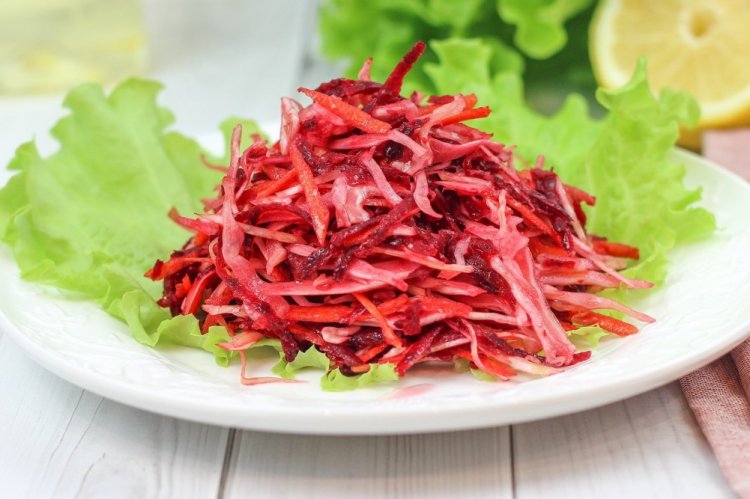 Korean-Style Beets with Kohlrabi