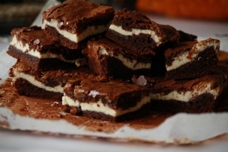 Tarta de chocolate con queso crema