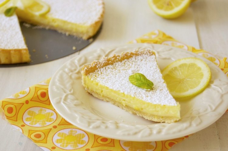 Tarta de limón con queso crema