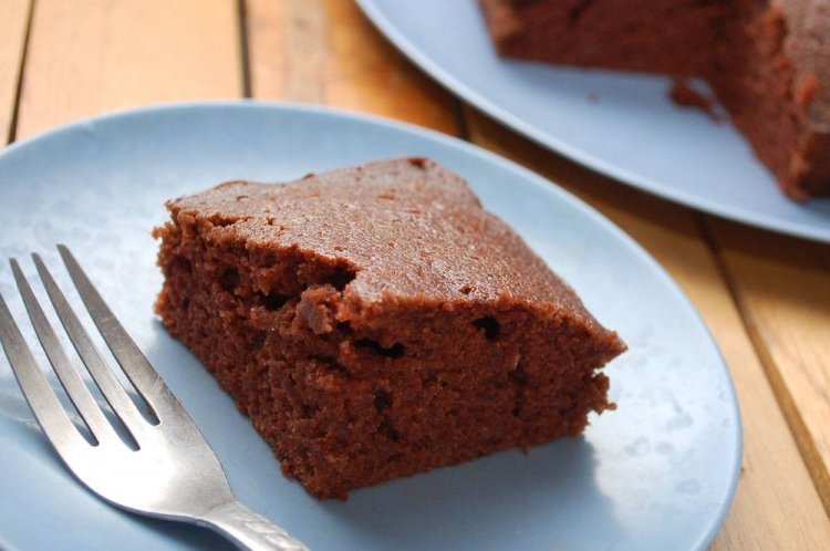 Pastel de chocolate vegano sin leche