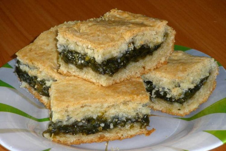Pastel desmenuzado de acedera