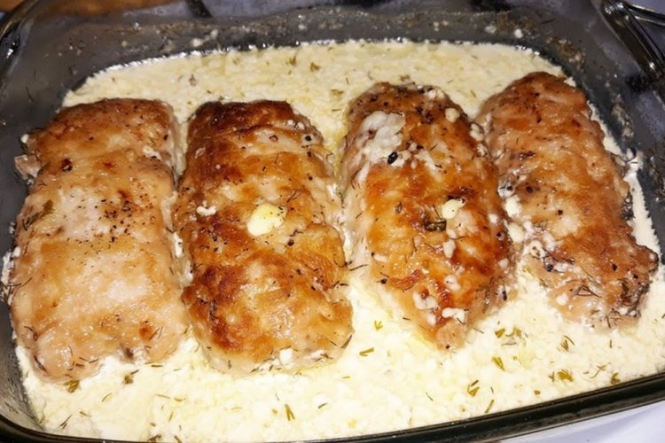 Chicken Fillet Rolls with Mushrooms in the Oven