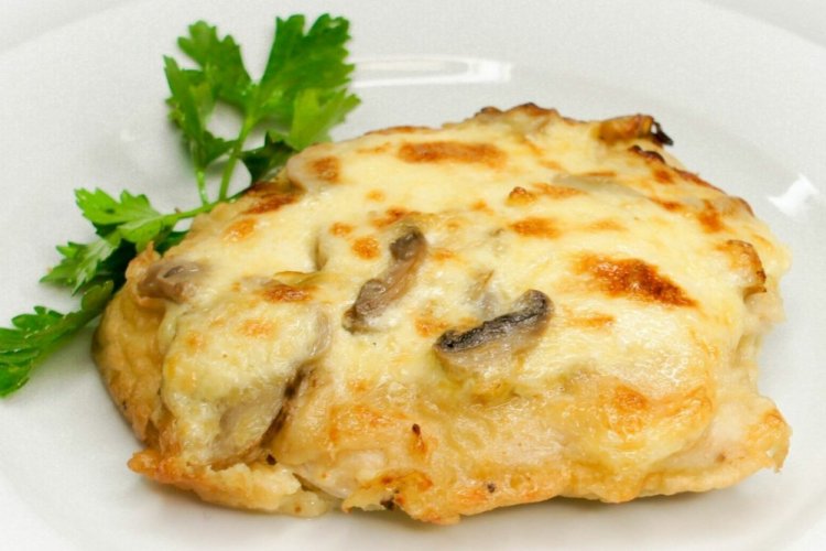 Chicken Fillet with Mushrooms and Sour Cream Sauce in the Oven
