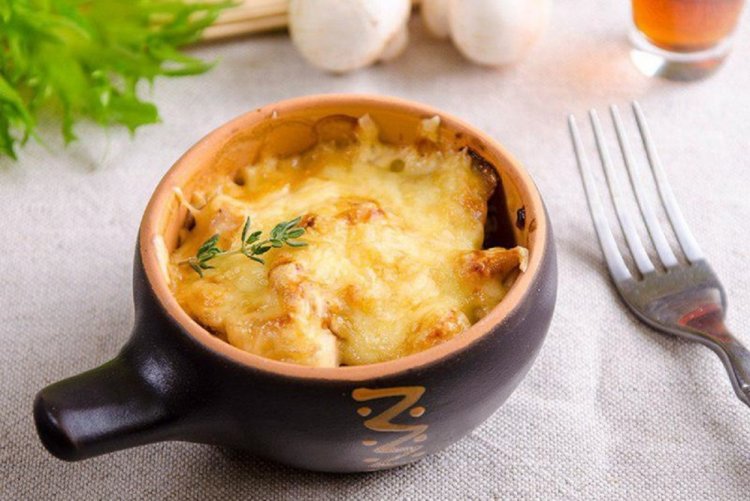 Chicken Fillet with Mushrooms and Sour Cream in Pots