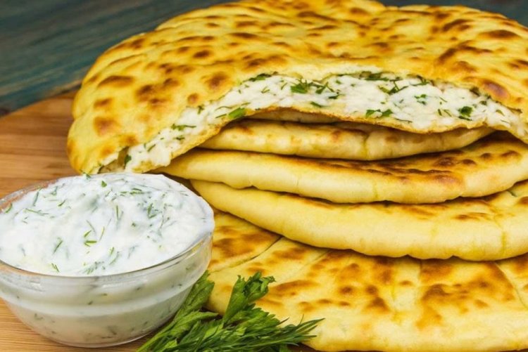 Tortillas de queso feta en sartén