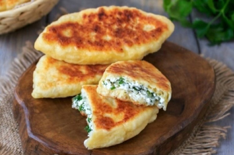 Empanadillas de requesón con queso feta