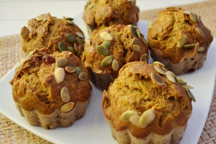 Healthy Pumpkin Muffins