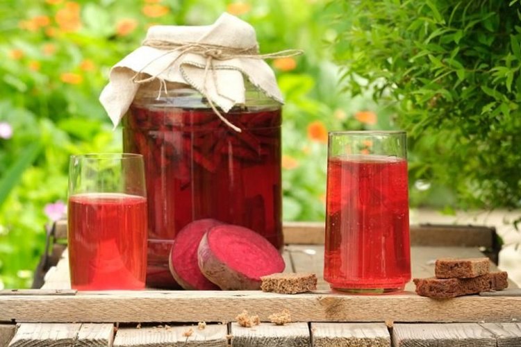 Beet Kvass with Croutons