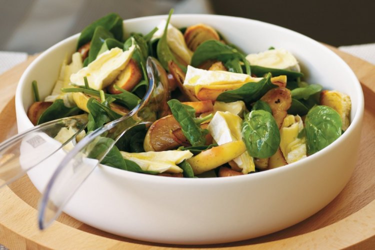 Avocado, Pear, and Camembert Salad