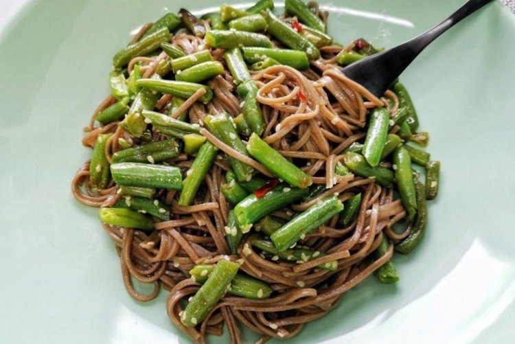 Soba with Green Beans