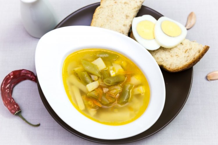 Green Bean and Egg Soup