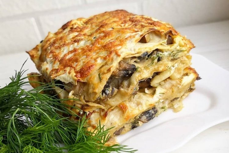 Lavash Pie with Chicken and Mushrooms