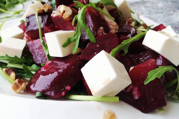 Salad with Beets and Feta Cheese