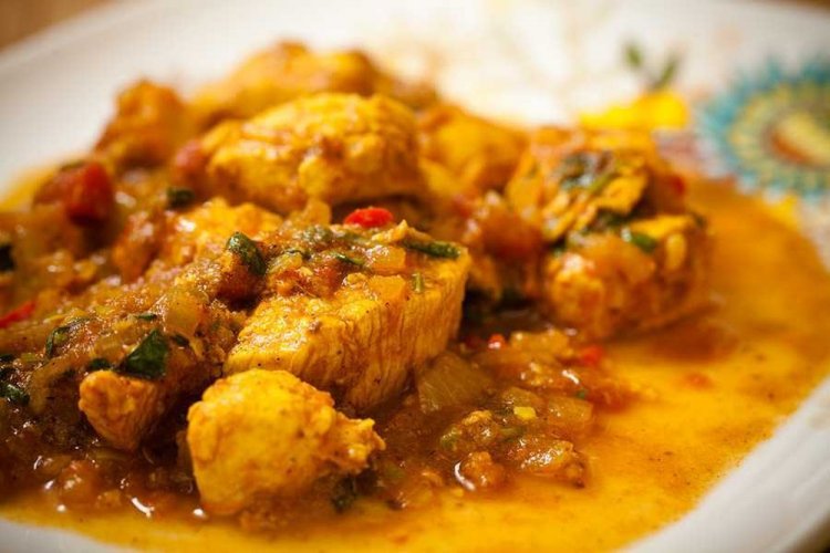 Juicy Chicken Curry without Milk