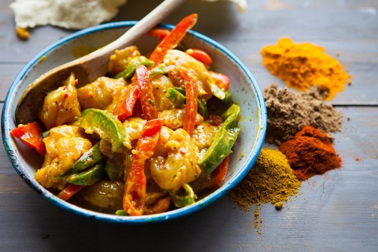 Chicken Curry with Vegetables and Coconut Cream