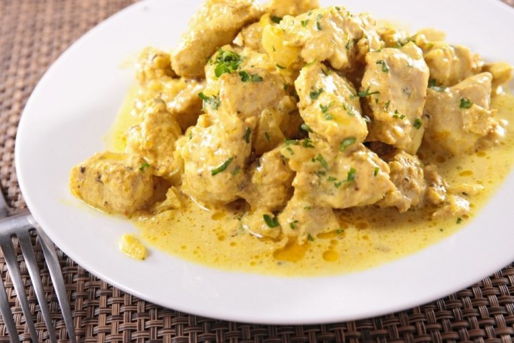Chicken Curry with Sour Cream