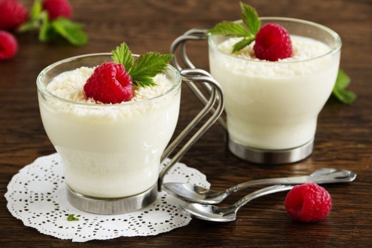Panna Cotta with Milk