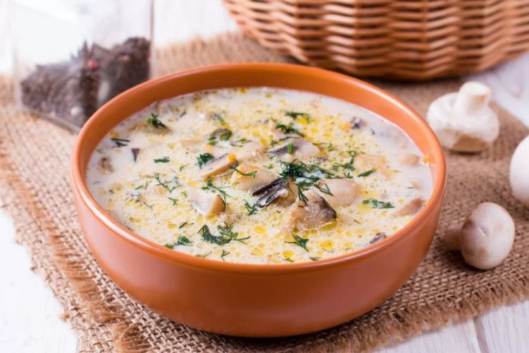 Mushroom Soup with Milk