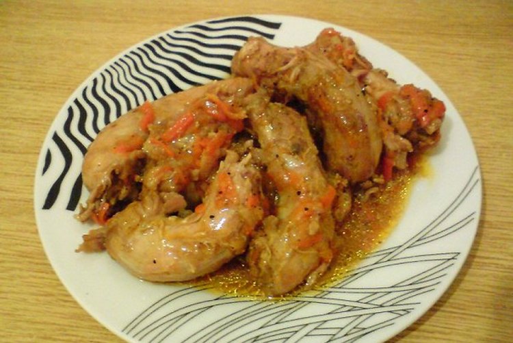 Chicken Necks Stewed with Mushrooms