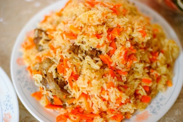 Pilaf with Chicken Necks