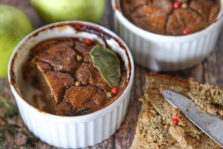Liver Pâté with Cream Cheese