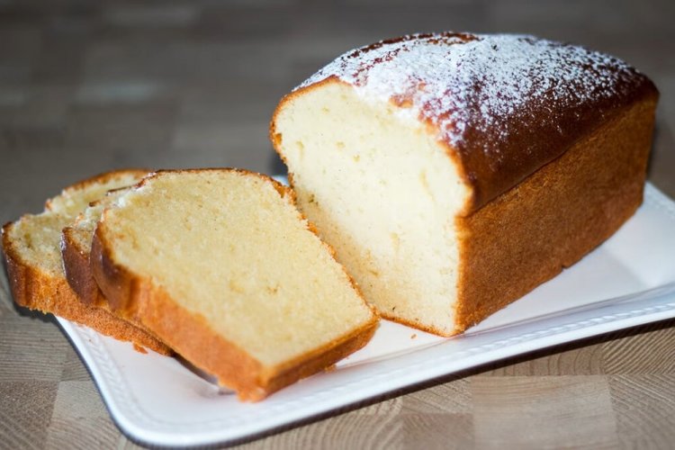 Muffin with Cream Cheese
