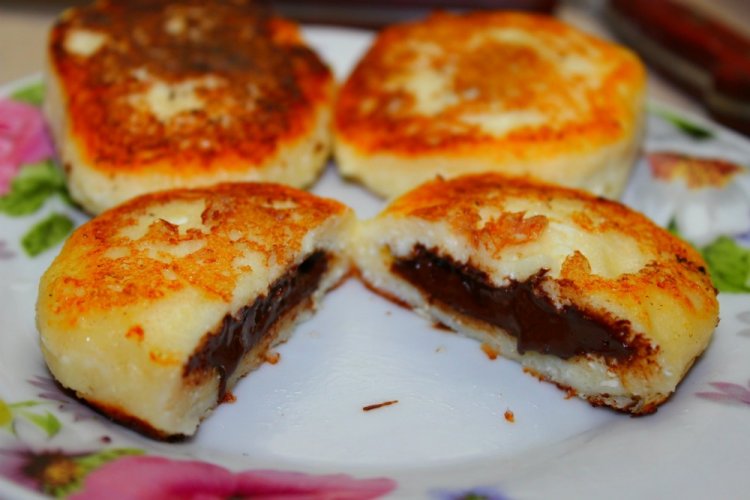 Syrniki with Chocolate in the Oven
